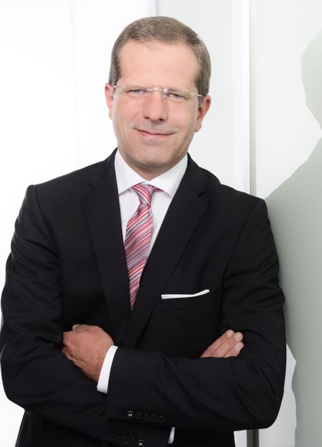 Alfons Konstantin Ambros, Wirtschaftsprüfer, Steuerberater, Geschäftsführer